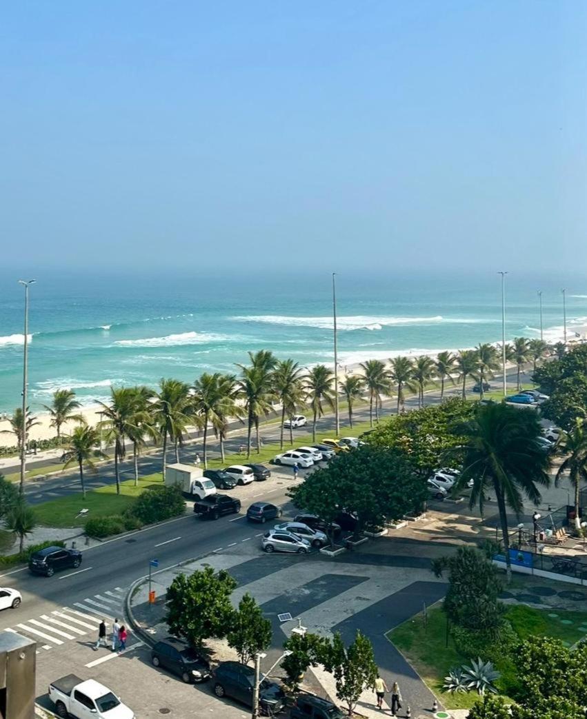 Lindo Apto No Melhor Lugar Da Barra Da Tijuca! Com Uma Vista De Tirar O Folego, Frente Para O Mar! Totalmente Equipado E Decorado Ao Lado Dos Melhores Hoteis E Quiosques Da Barra! Portaria 24H, Piscina, Sauna, Jacuzzi, Academia, Garagem, Wi-Fi, Lavan Río de Janeiro Exterior foto